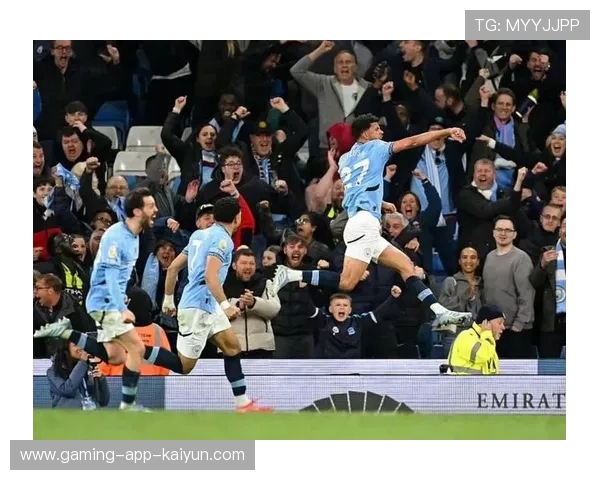 曼城攻势如潮末段再夺三分：一场关于热爱与品牌连接的现代体育叙事